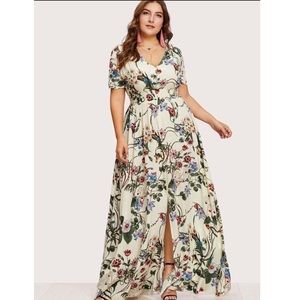 Shein 1XL floral maxi dress with slit women's plus size never worn NWOT